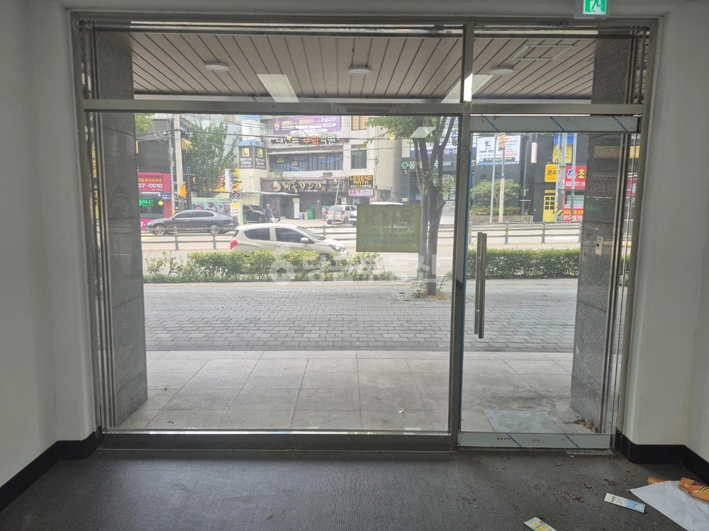 부산광역시 남구 대연동 상가 사진 1