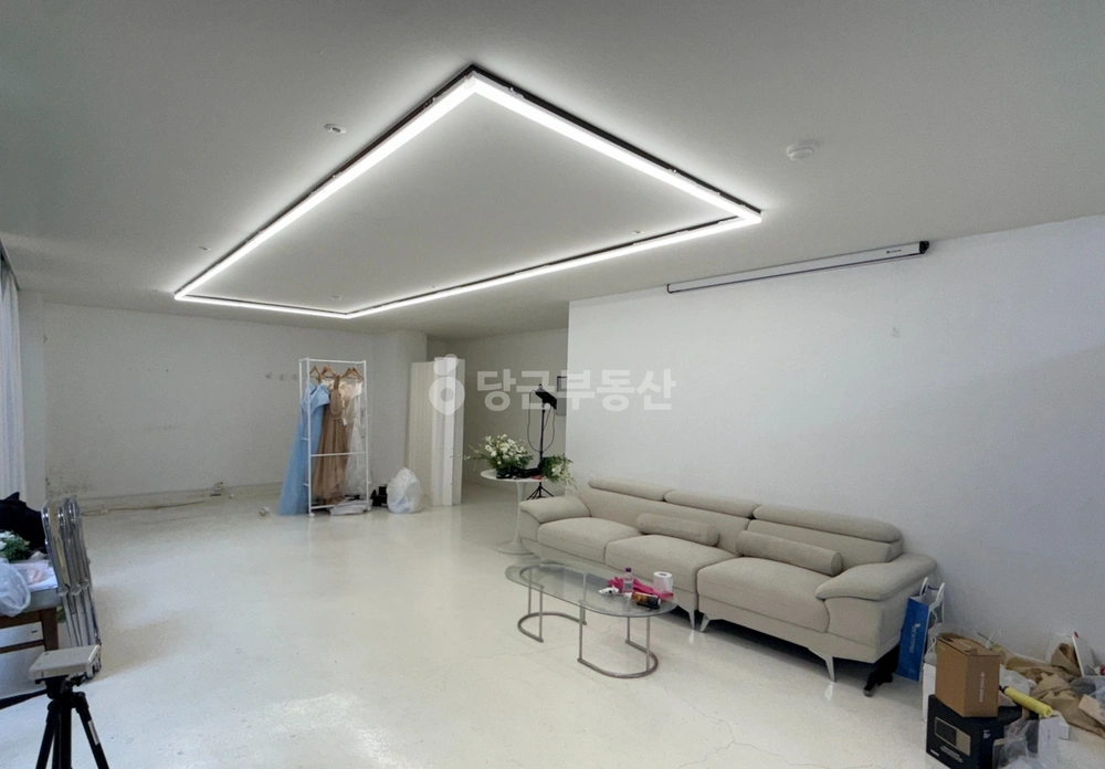 충청남도 천안시 서북구 백석동 상가 사진 1
