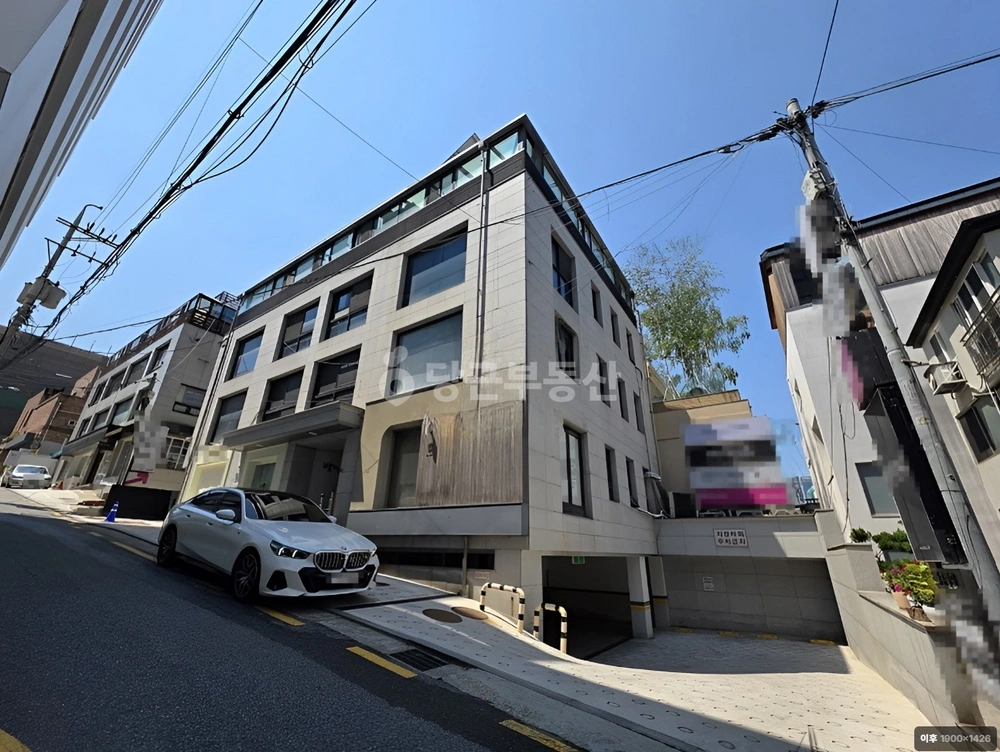 서울특별시 강남구 논현동 사무실 사진 1
