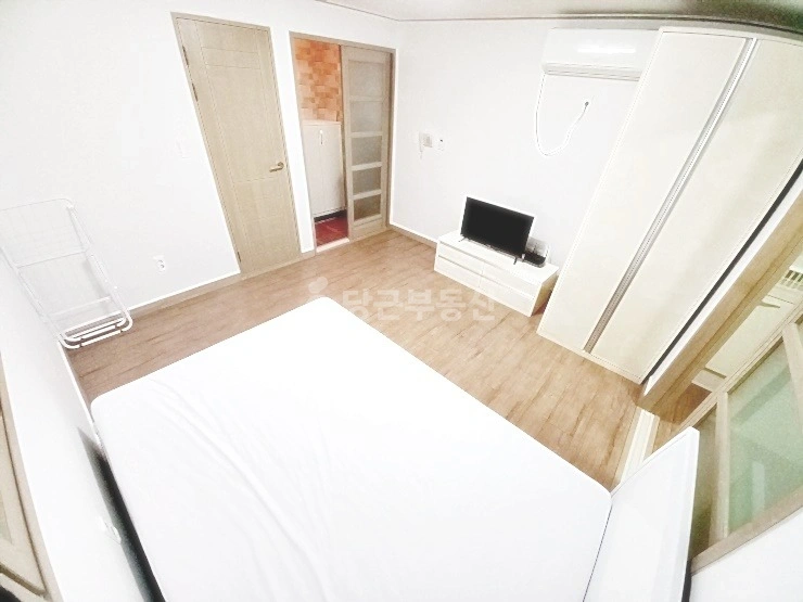부산광역시 동래구 온천동 원룸 사진 1