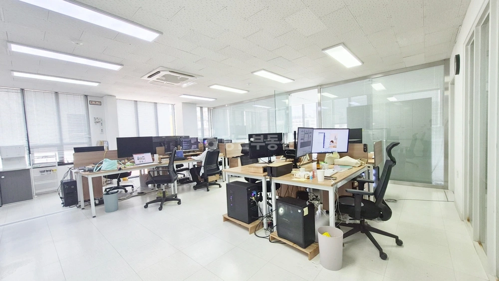 서울특별시 강남구 역삼동 사무실 사진 1