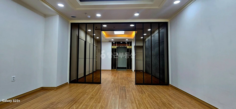 경기도 고양시 일산동구 장항동 상가 사진 1