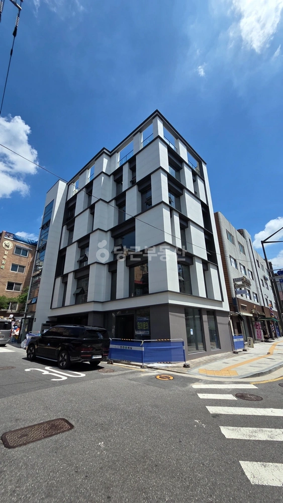 서울특별시 강동구 명일동 상가 사진 1