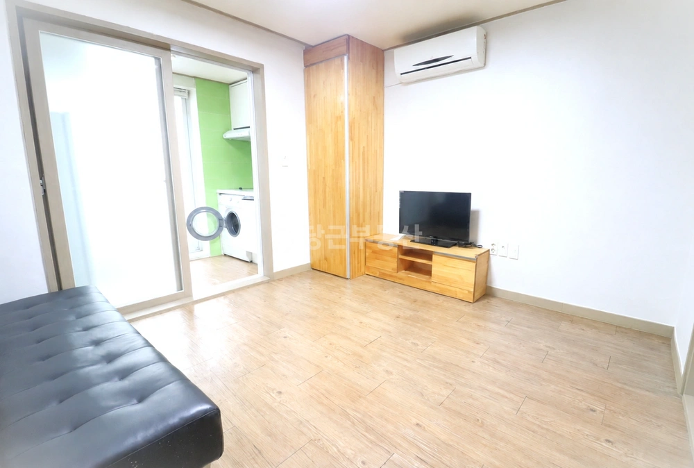 부산광역시 동래구 온천동 원룸 사진 1