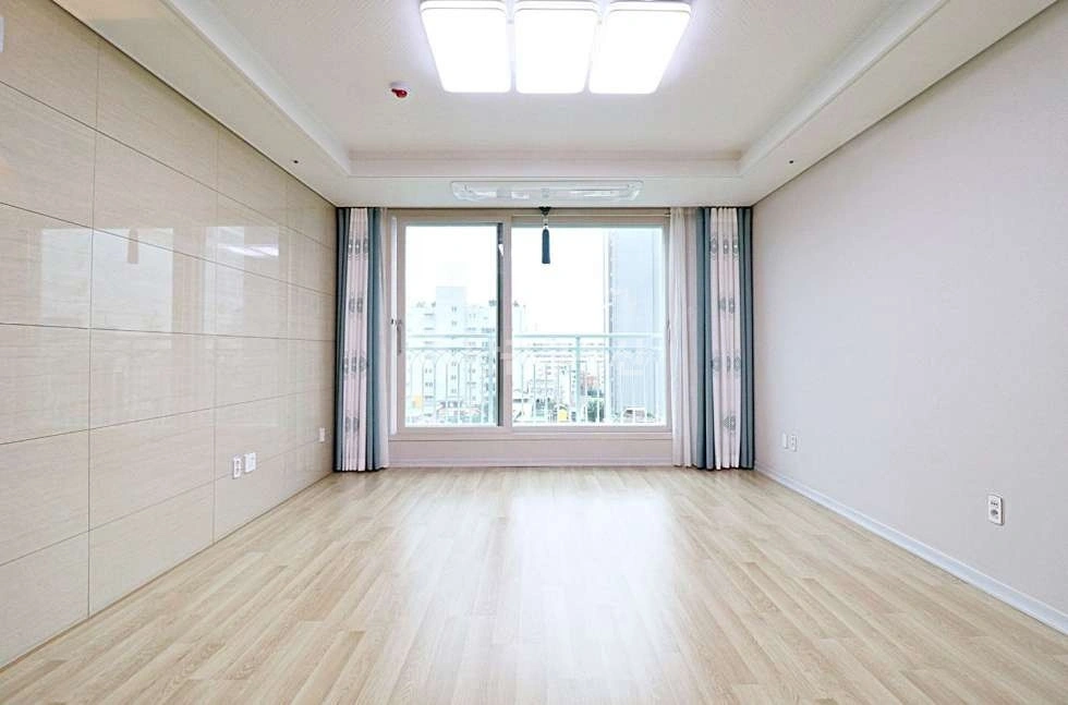 경기도 안양시 만안구 안양동 오피스텔 사진 1