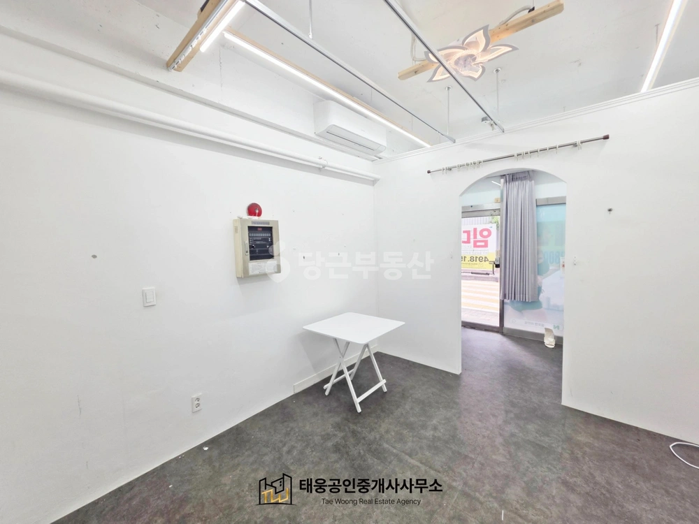 대전광역시 유성구 상대동 상가 사진 1