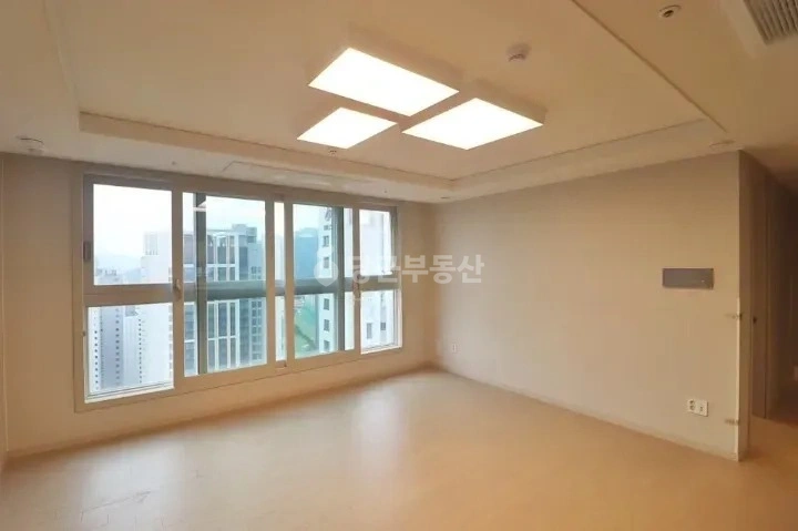 대구광역시 남구 대명동 아파트 사진 1