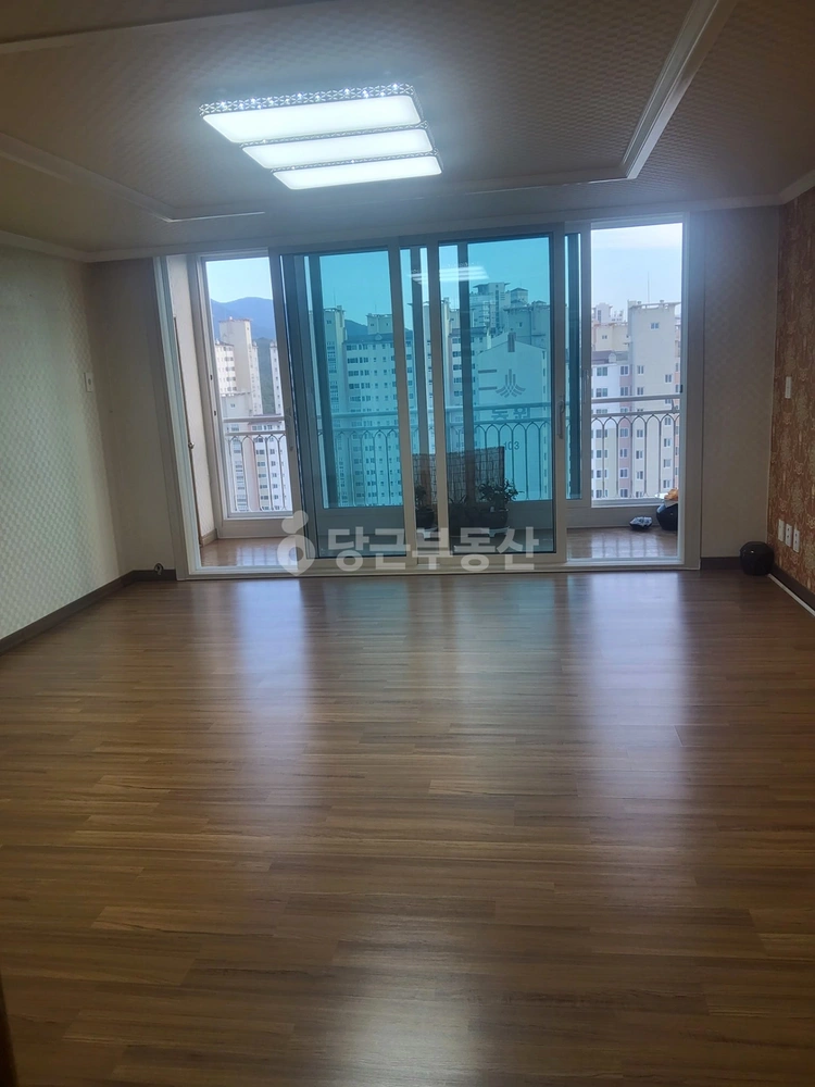 부산광역시 북구 화명동 아파트 사진 1