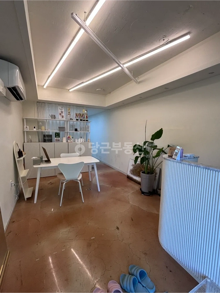 전남광주통합특별시 서구 풍암동 상가 사진 1