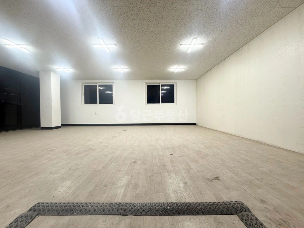 충청남도 천안시 서북구 쌍용동 상가 사진 1
