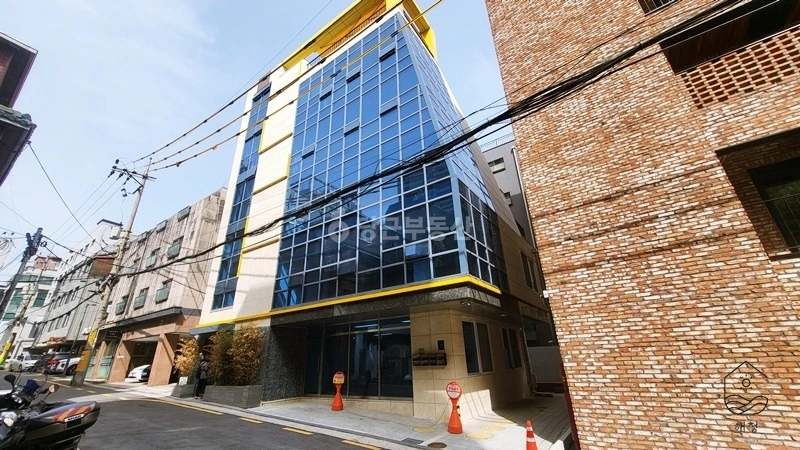 서울특별시 강남구 논현동 사무실 사진 1