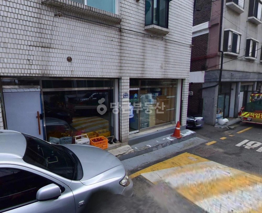 경기도 수원시 팔달구 지동 상가 사진 1