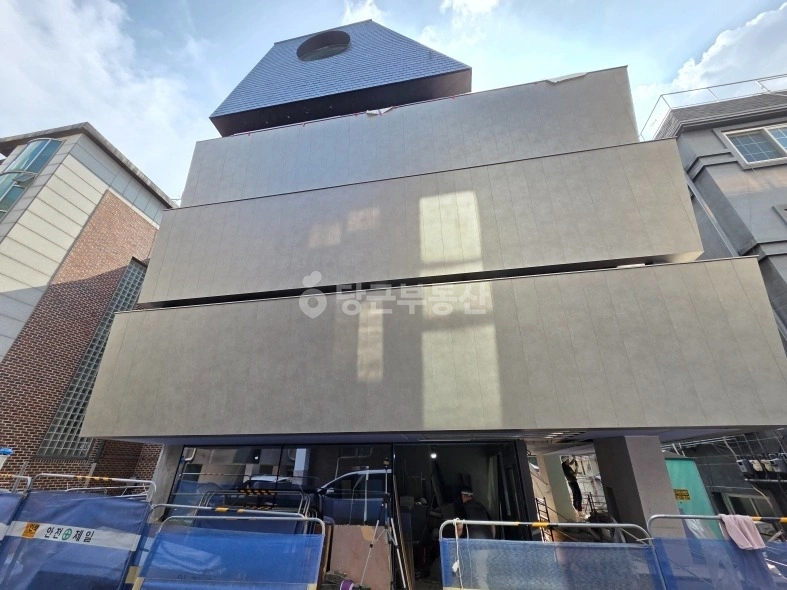서울특별시 강남구 신사동 사무실 사진 1
