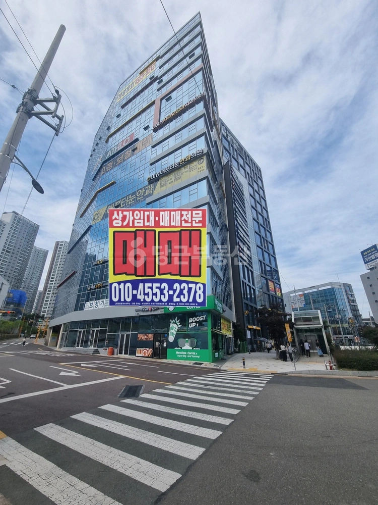 부산광역시 동래구 온천동 상가 사진 1