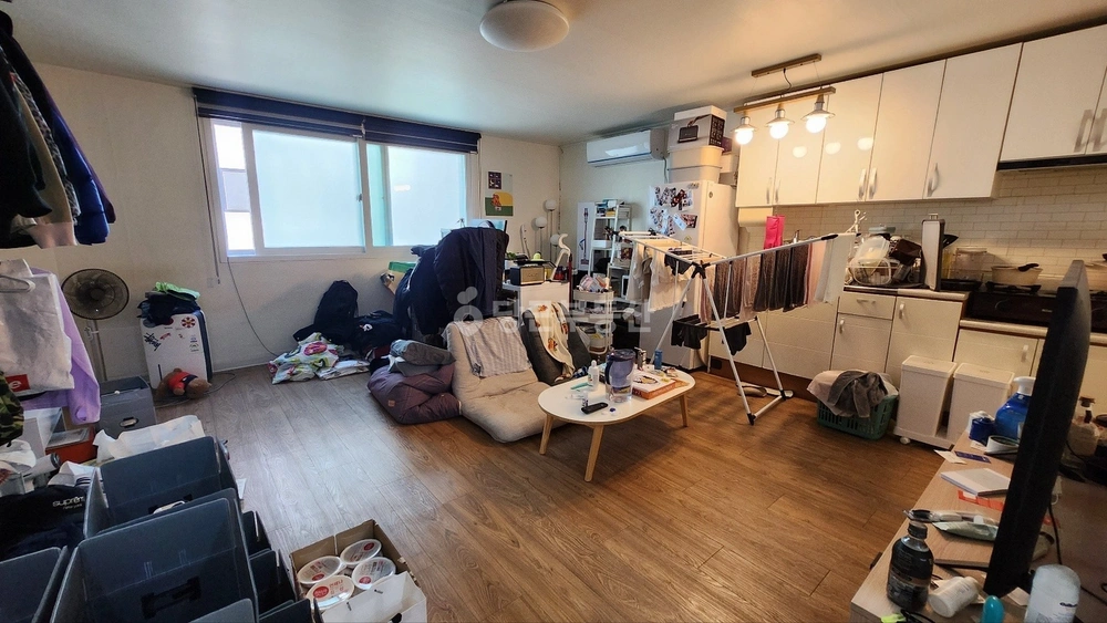 서울특별시 마포구 연남동 원룸 사진 1