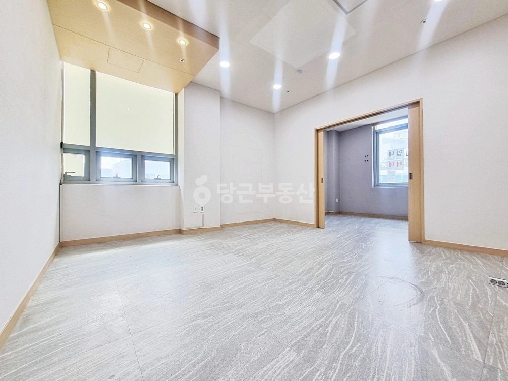 경기도 김포시 운양동 상가 사진 1