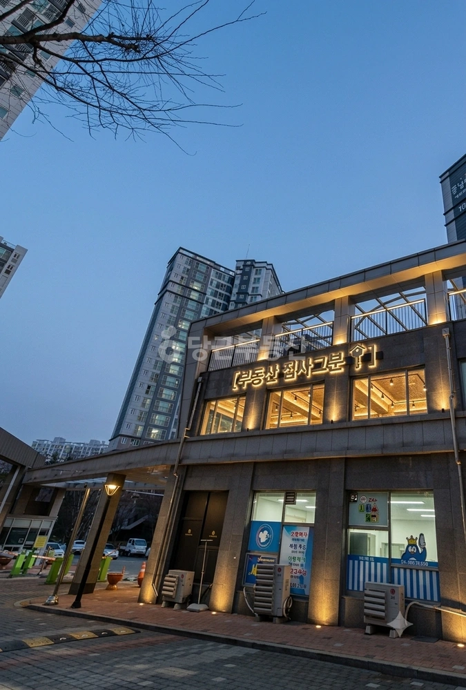 전남광주통합특별시 남구 행암동 상가 사진 1