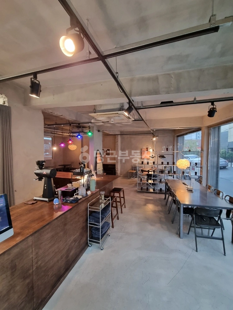 전남광주통합특별시 남구 봉선동 상가 사진 1