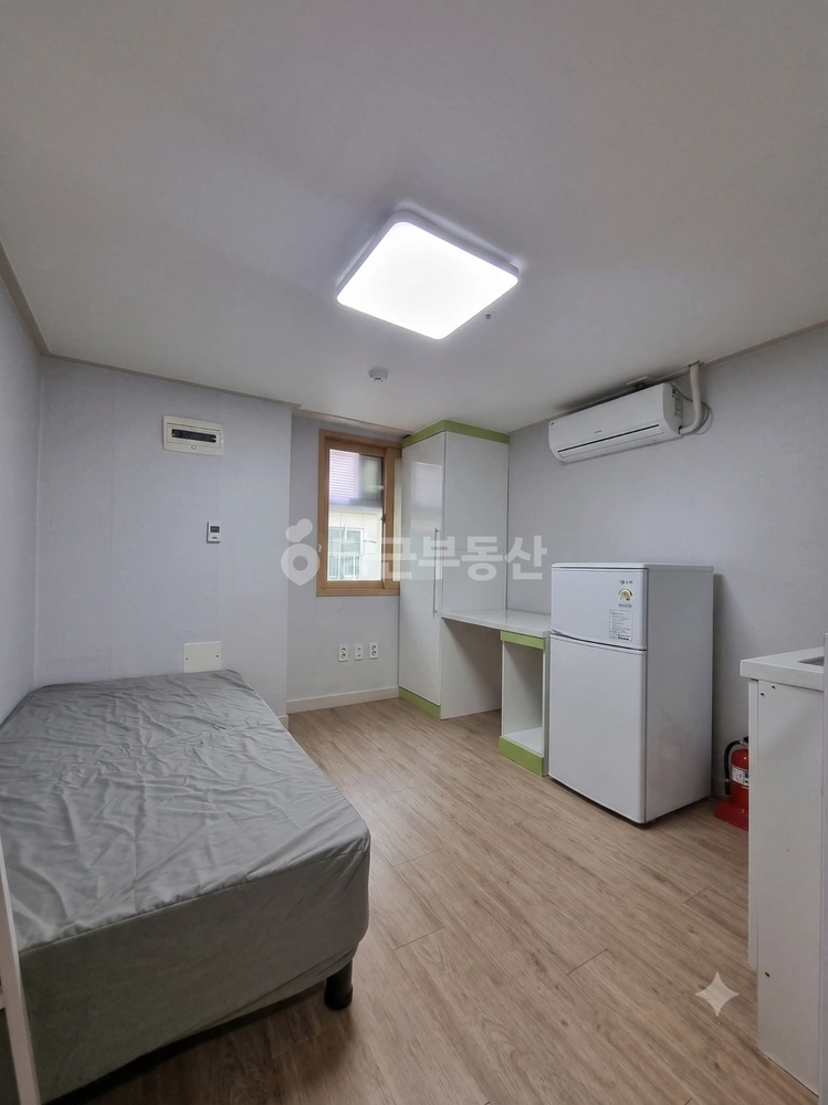 서울특별시 관악구 신림동 원룸 사진 1