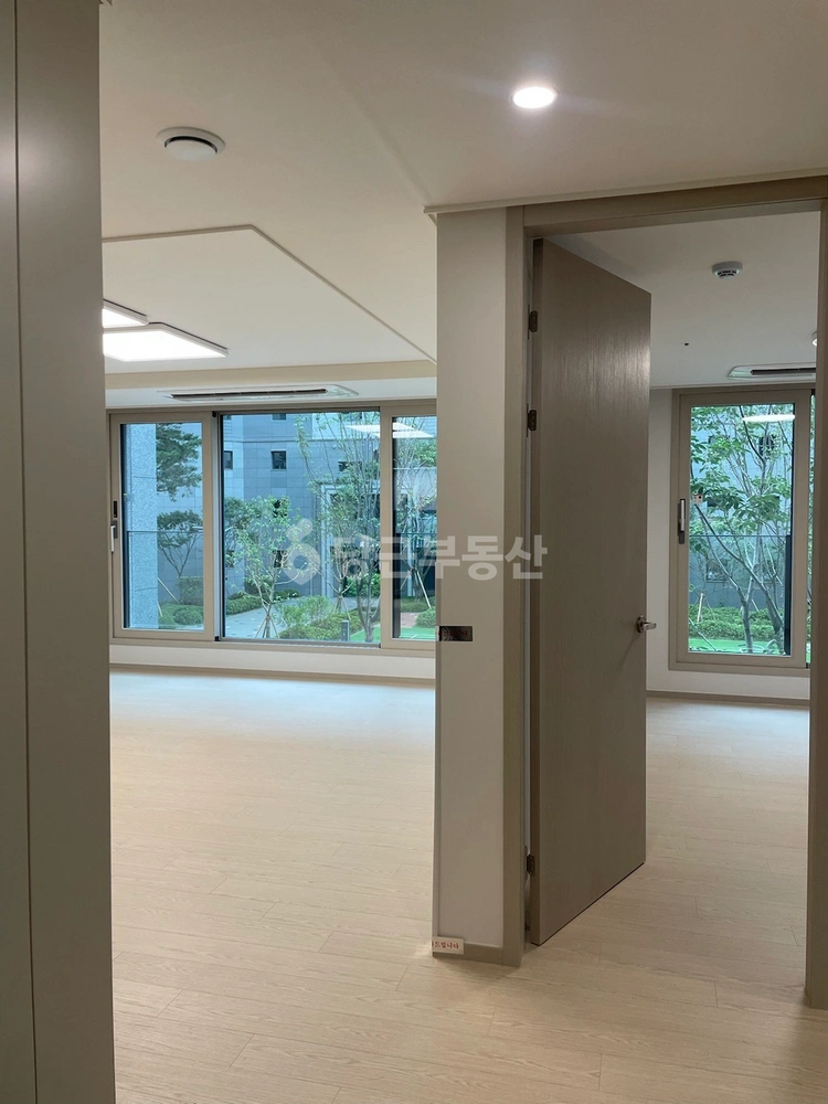 경기도 수원시 권선구 세류동 아파트 사진 1