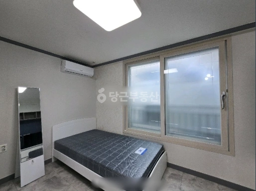 대전광역시 서구 월평동 원룸 사진 1