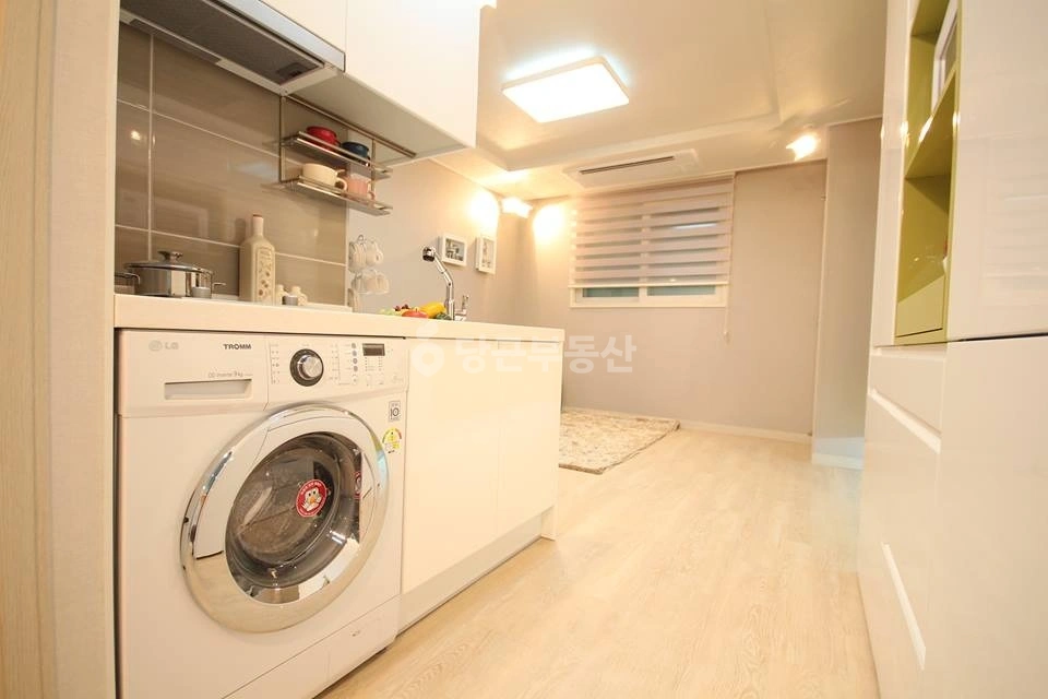 대전광역시 유성구 봉명동 아파트 사진 1