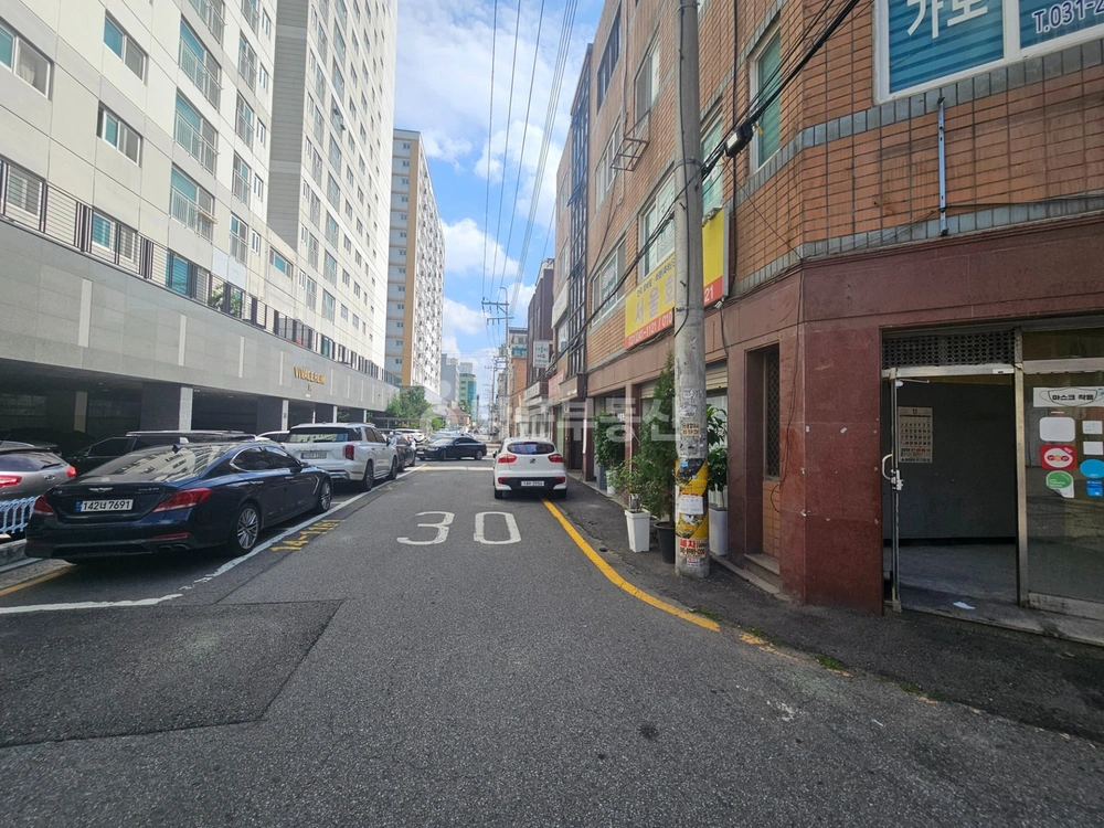 경기도 수원시 장안구 정자동 상가 사진 1
