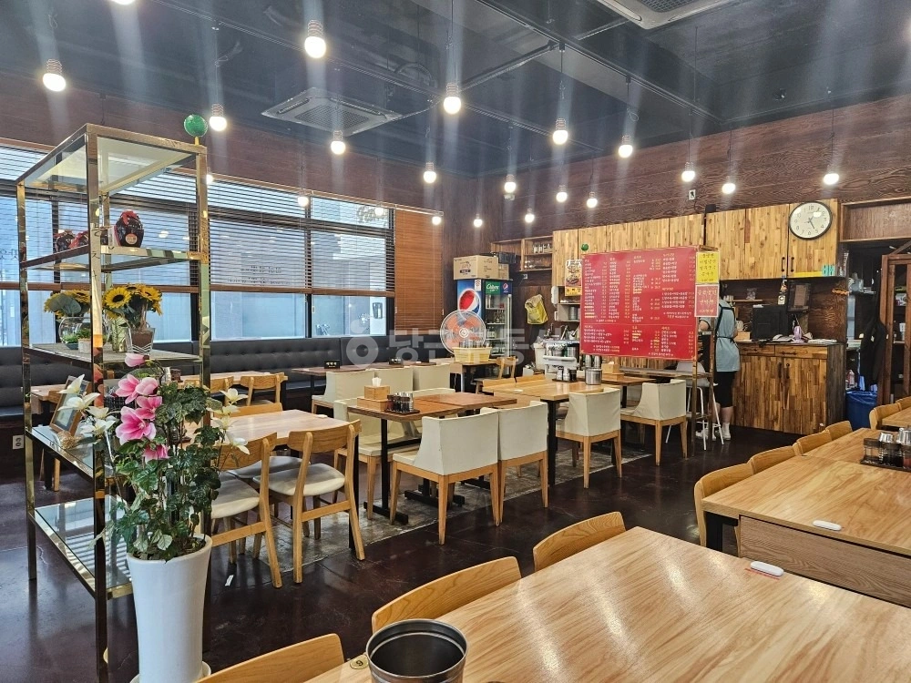 경기도 파주시 목동동 상가 사진 1