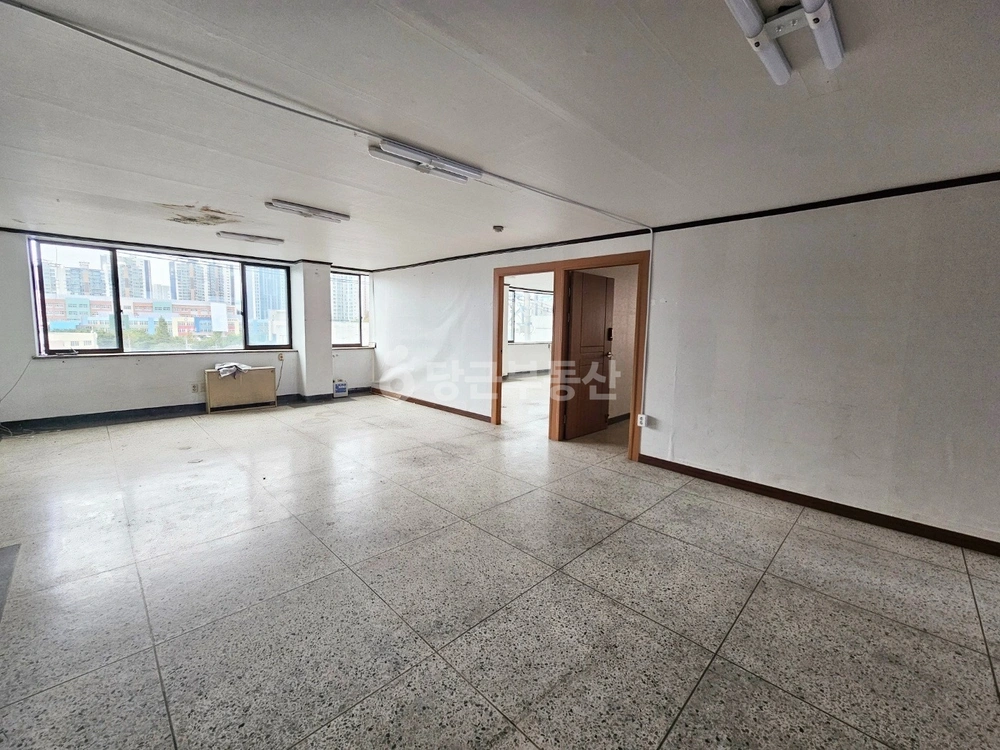 대구광역시 동구 신천동 상가 사진 1