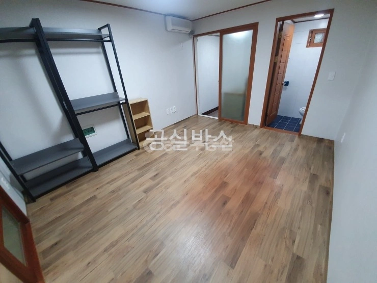 대전광역시 서구 둔산동 원룸 사진 1