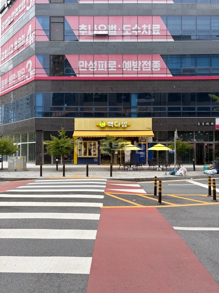 전북특별자치도 전주시 덕진구 만성동 상가 사진 1
