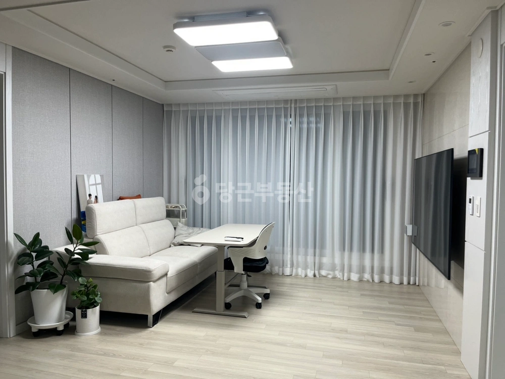 부산광역시 연제구 연산동 아파트 사진 1