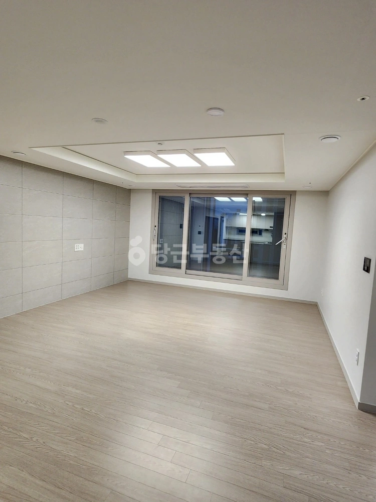 대전광역시 서구 용문동 아파트 사진 1