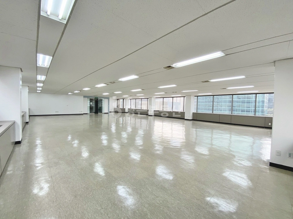 서울특별시 강남구 역삼동 사무실 사진 1
