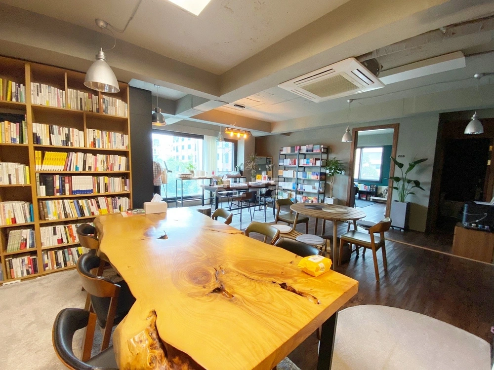 서울특별시 강남구 신사동 사무실 사진 1