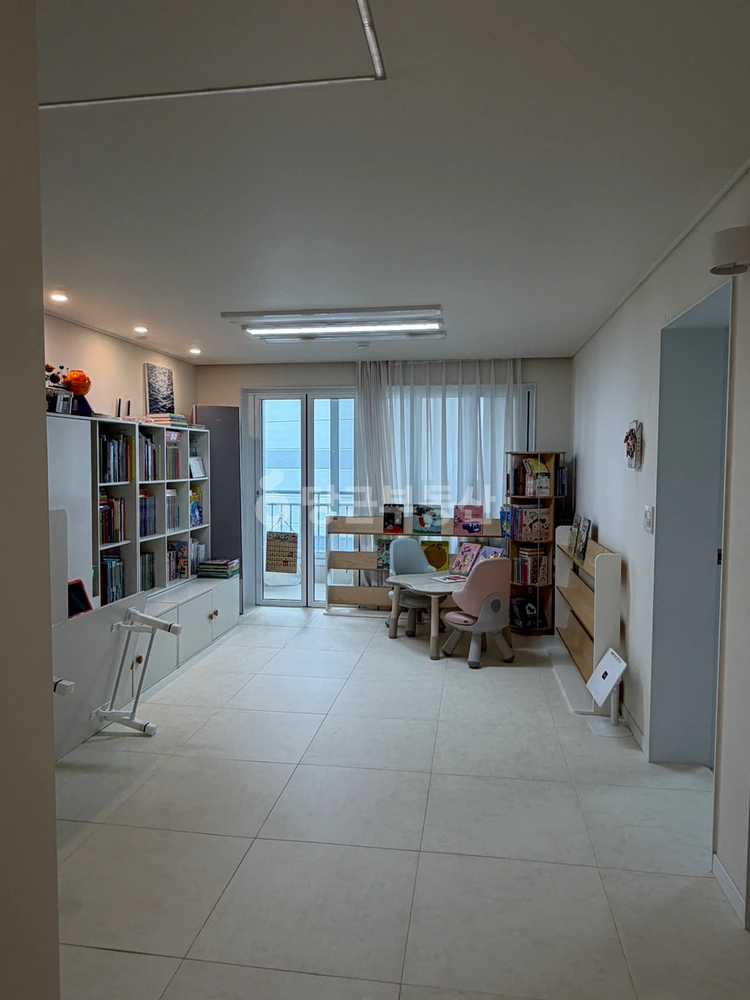 부산광역시 부산진구 전포동 아파트 사진 1