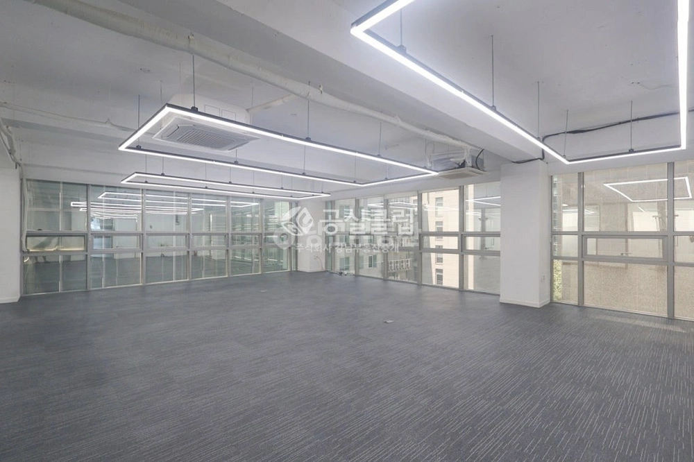 서울특별시 강남구 역삼동 사무실 사진 1