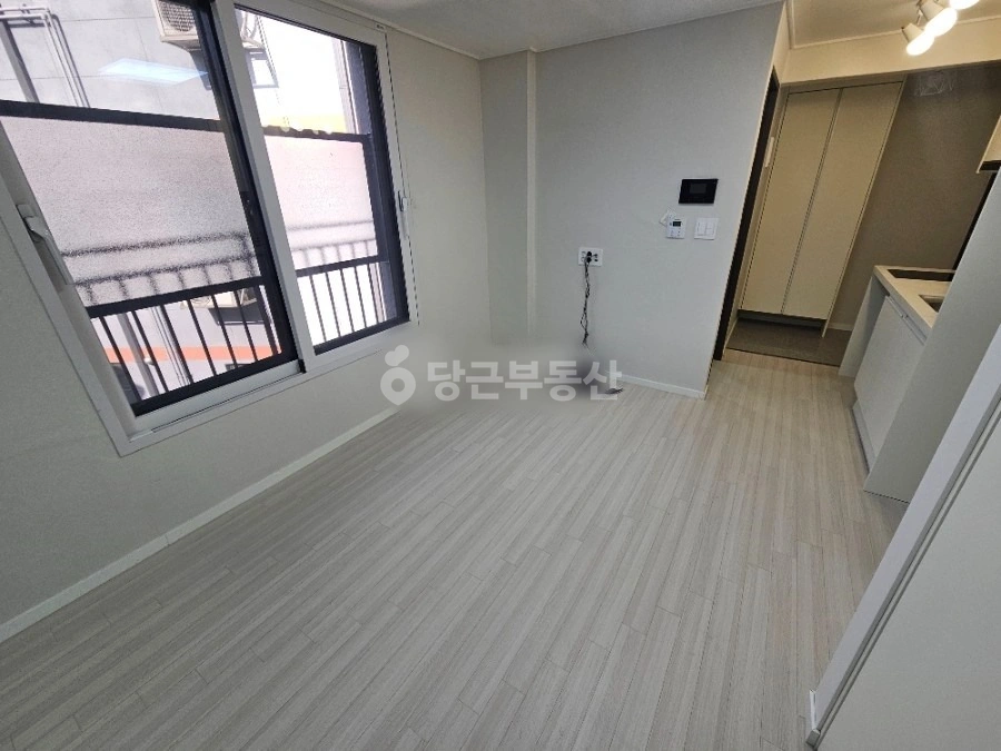 대전광역시 서구 갈마동 원룸 사진 1