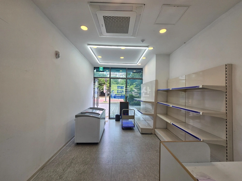 경기도 파주시 동패동 상가 사진 1