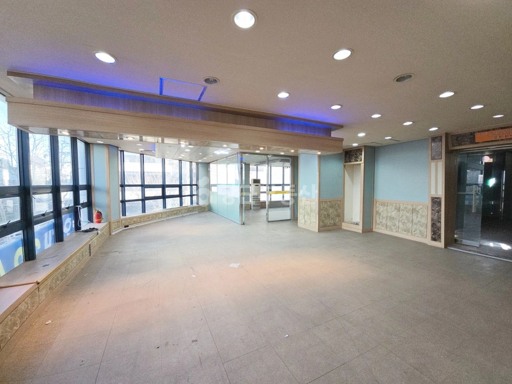 경기도 수원시 팔달구 인계동 사무실 사진 1