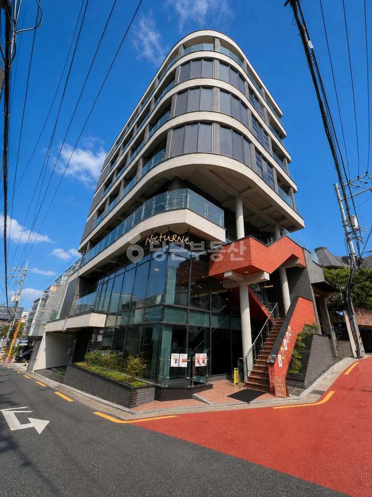 서울특별시 마포구 서교동 상가 사진 1