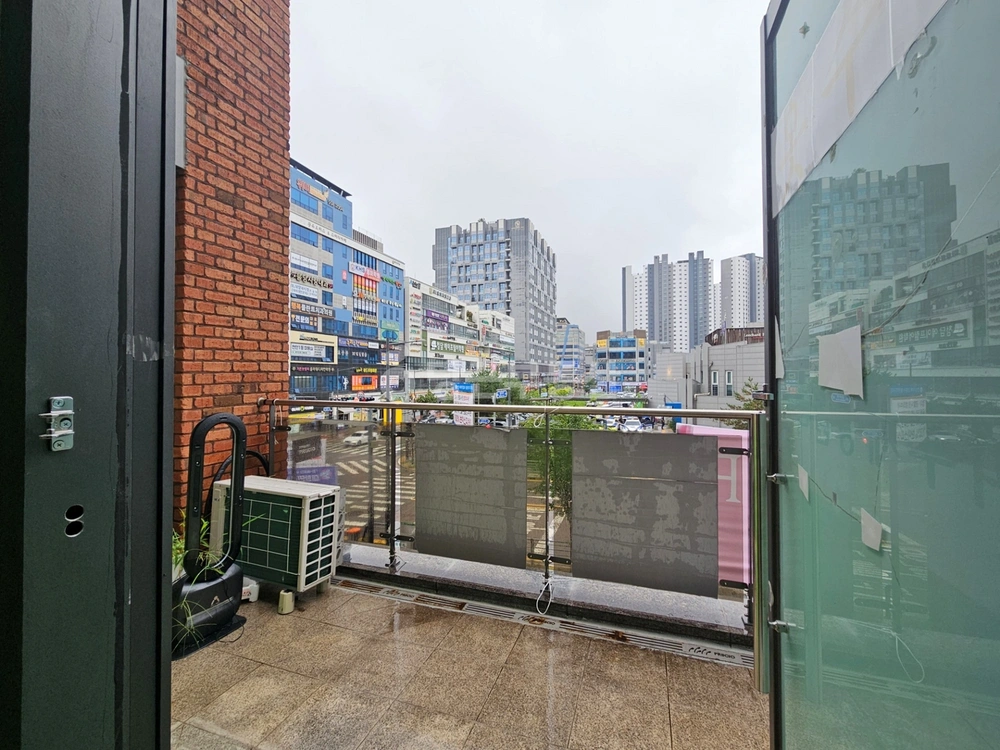 충청남도 천안시 서북구 불당동 상가 사진 1