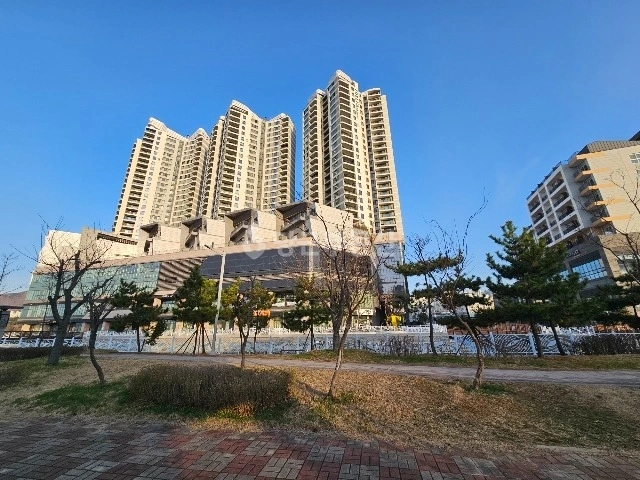 전남광주통합특별시 여수시 웅천동 오피스텔 사진 1