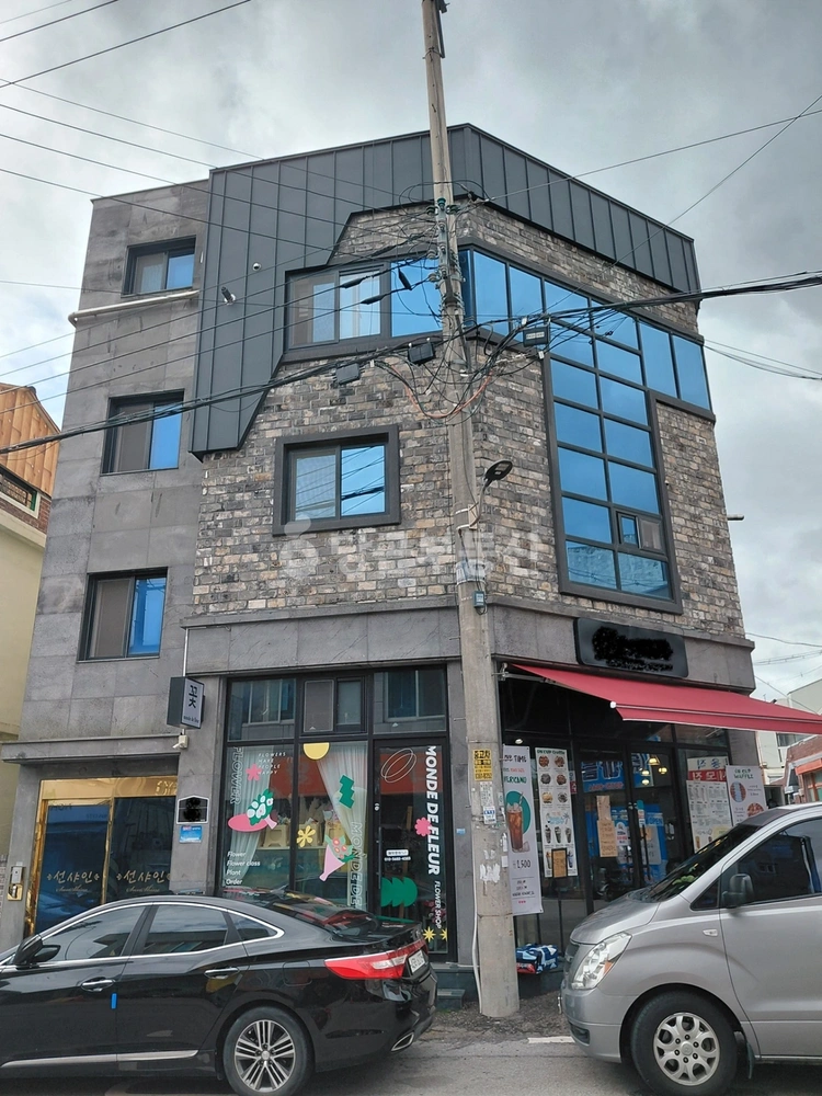 전남광주통합특별시 광산구 월곡동 건물 사진 1