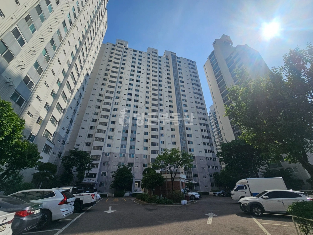 서울특별시 관악구 봉천동 아파트 사진 1