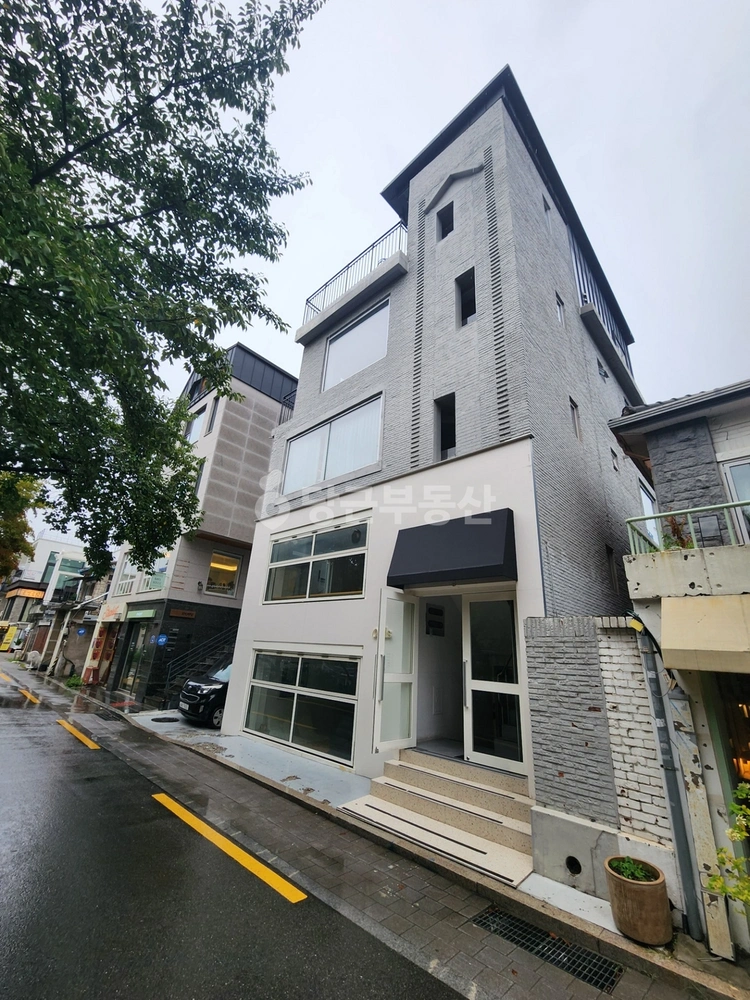 서울특별시 마포구 연남동 상가 사진 1