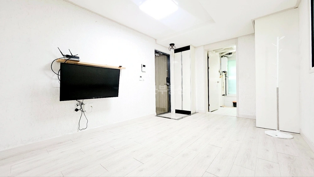 경상남도 김해시 흥동 원룸 사진 1