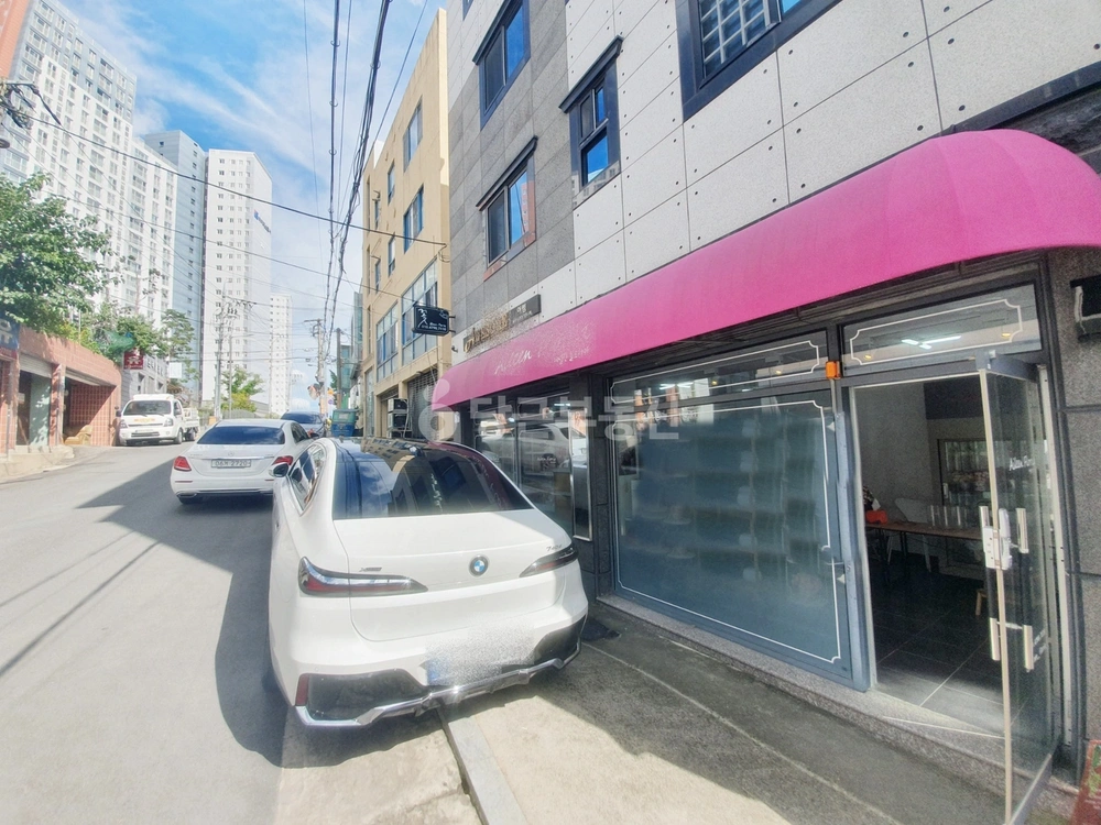 대구광역시 동구 신암동 상가 사진 1