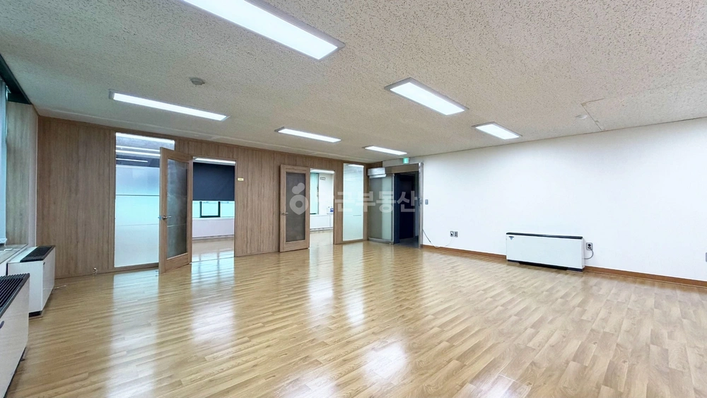 서울특별시 강남구 논현동 사무실 사진 1