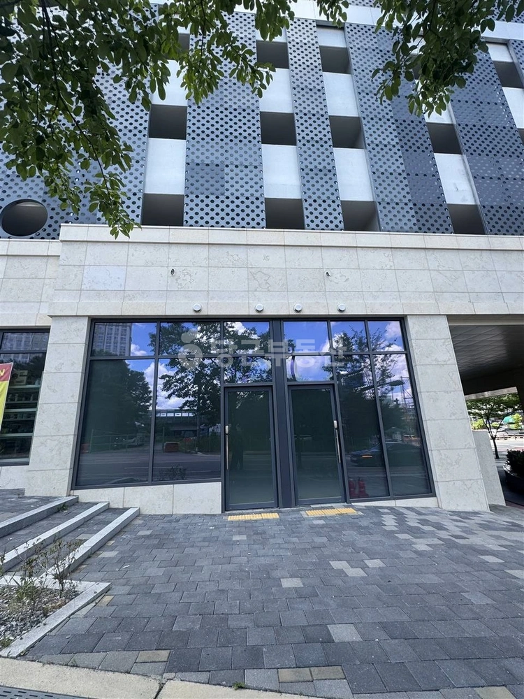 경기도 오산시 세교동 상가 사진 1